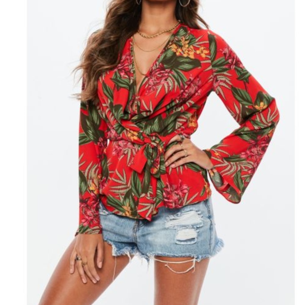 MISSGUIDED Tropical Drape Plunge Blouse